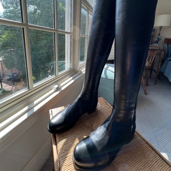 Stuart Weitzman 5050 Black Napa Boots, 9.5M - Picture 7 of 16